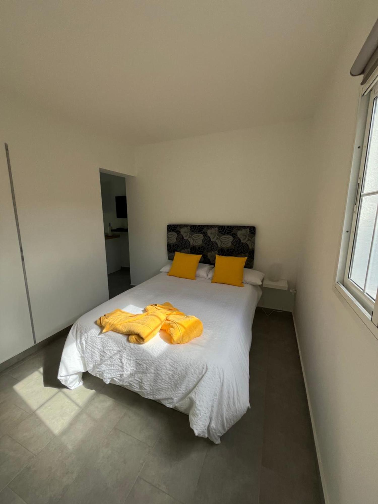 Sunny Carmelito Deluxe Apartment Mogan Exterior photo