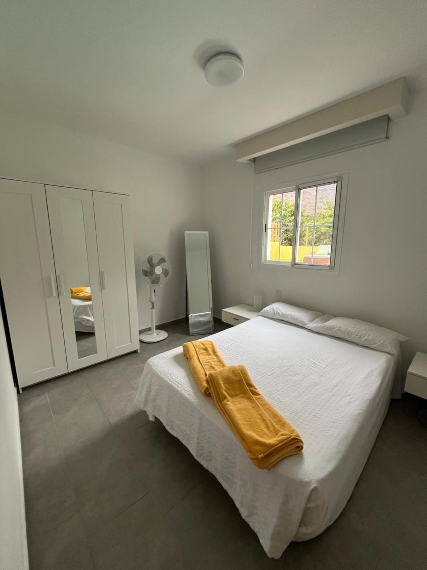 Sunny Carmelito Deluxe Apartment Mogan Exterior photo